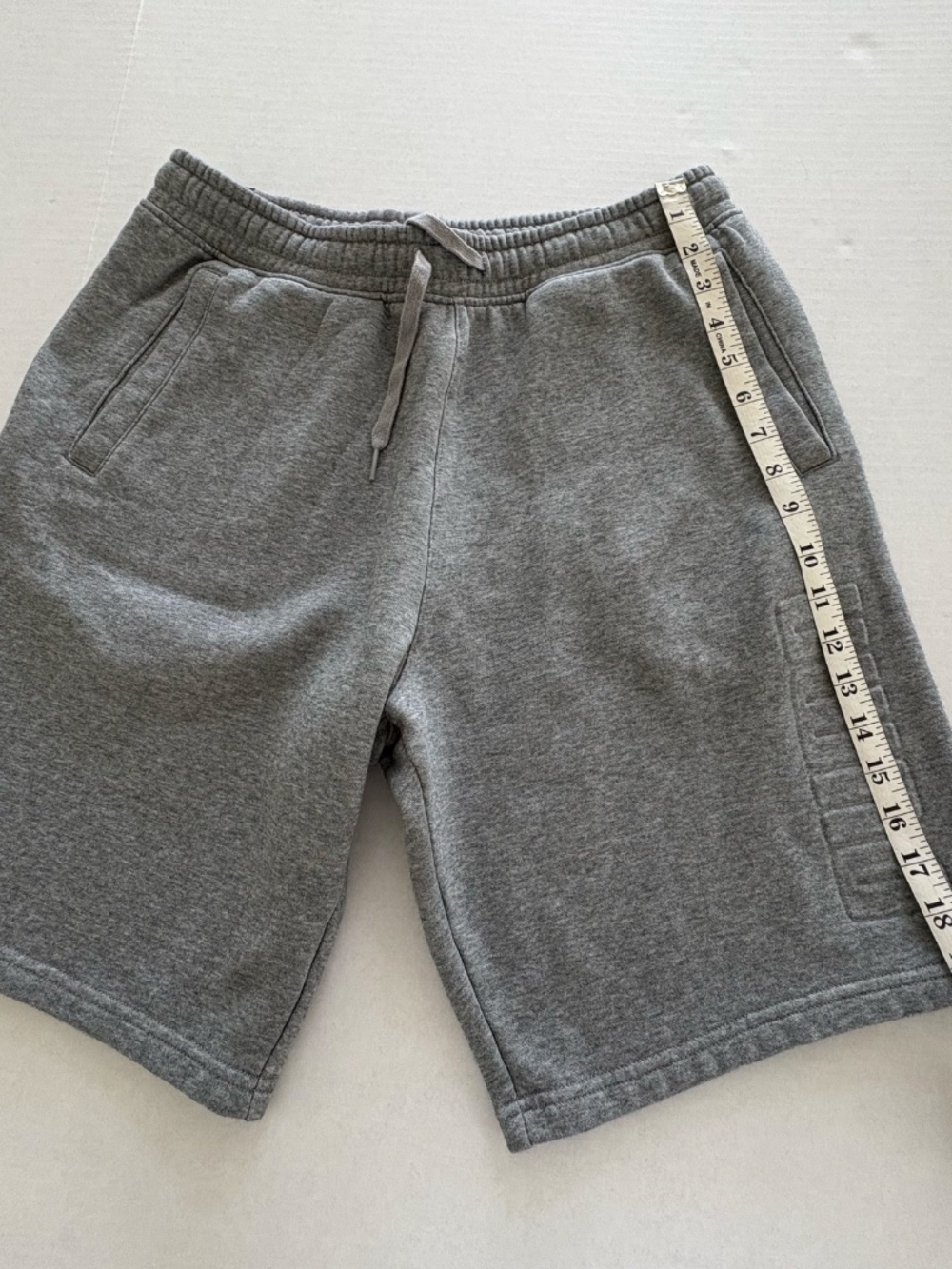 PUMA Men's Heather Athletic Fleece Short - Size M. - Picture 10 of 11